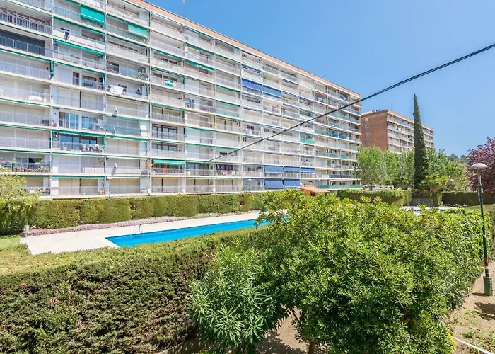 Homeholidaysrentals Vall Iii * סנטה סוזנה