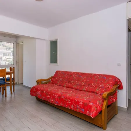 Homeholidaysrentals Vall Iii *